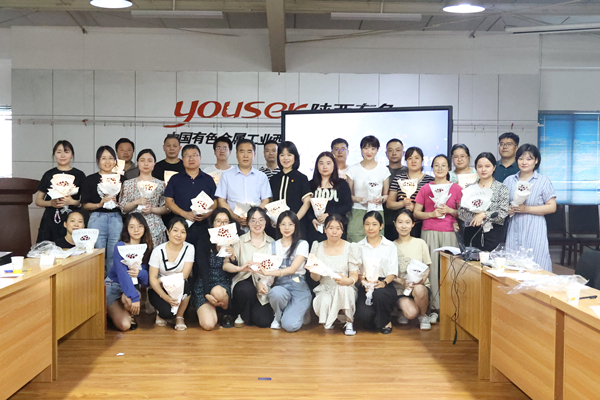  弘揚七夕傳統(tǒng)文化  巧手傳遞濃情愛意  ——公司第五、第六黨支部開展聯(lián)學(xué)聯(lián)建主題黨日活動